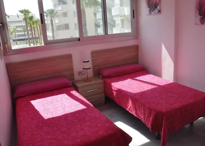 Elegance, 2 Dormitorios, Playa Y Centro A 5mn, By Bookindenia Lejlighed